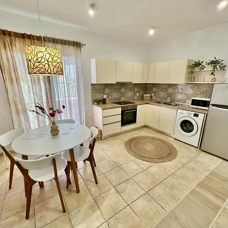 Cute & Sweet Apartment
